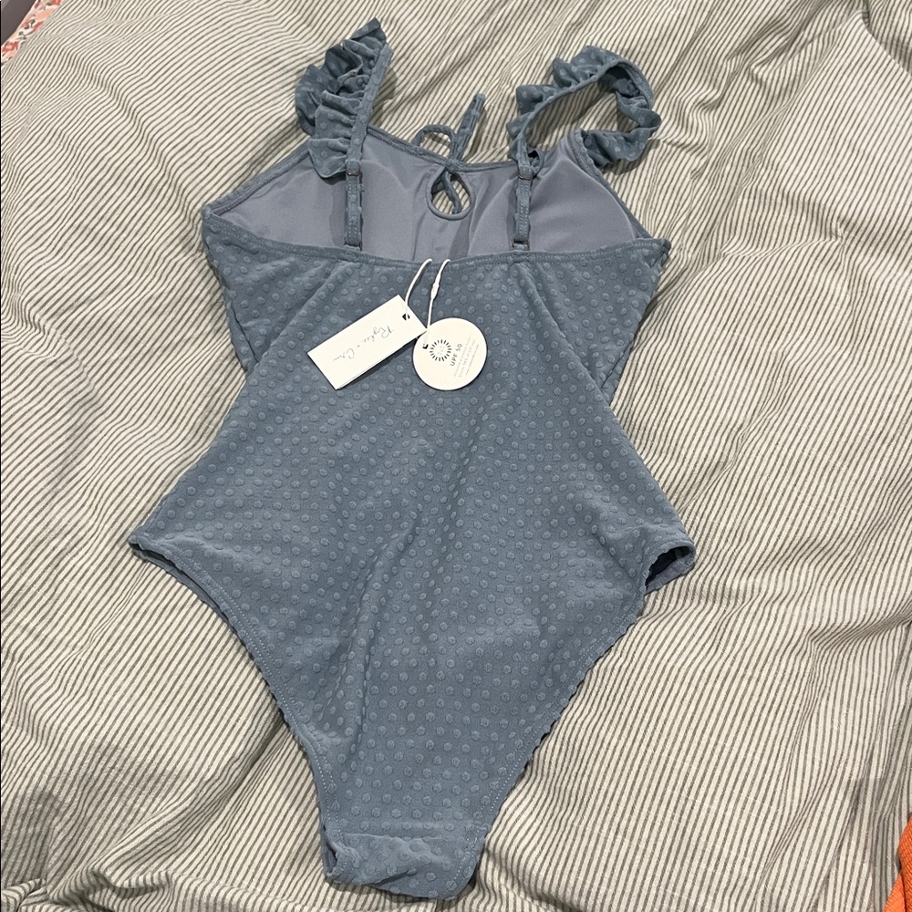 Rylee and Cru Ruffled One-Piece Swimsuit - Picture 2 of 4